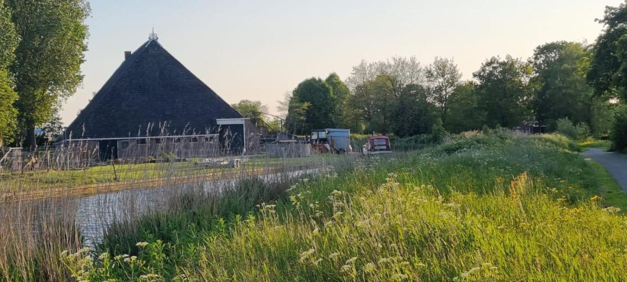 Logement De Garage Sneek Exterior foto